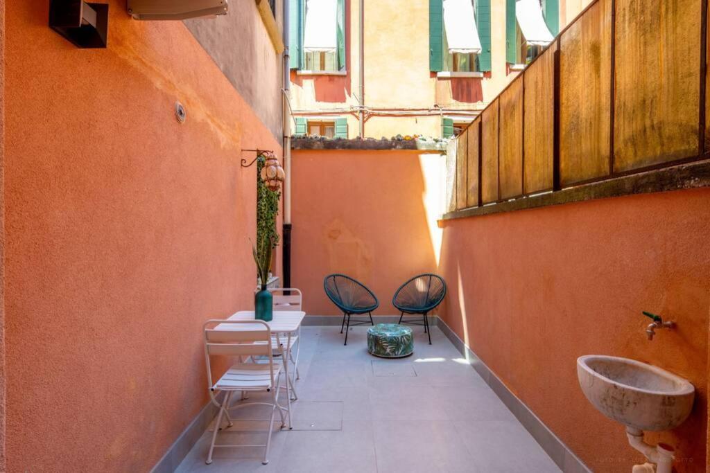 Ormesini Courtyard Apartment Venice Luaran gambar